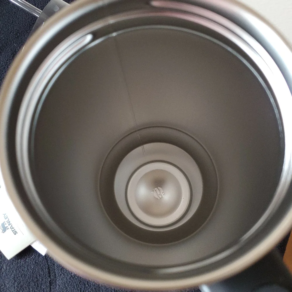 Stanley Calia Black Serpent 40 Oz. The Flowstate Quencher H2.0 Tumbler New - Picture 8 of 12